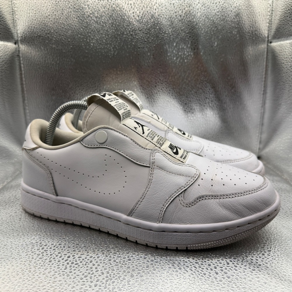 Size 9 Nike Air Jordan 1 Low Slip Womens White Excellent Laceless AV3918-100